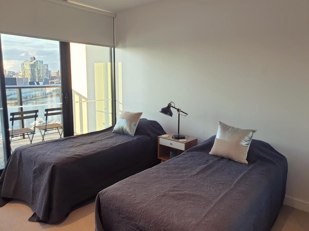 Orange Stay At Collins Wharf Melburne Exterior foto